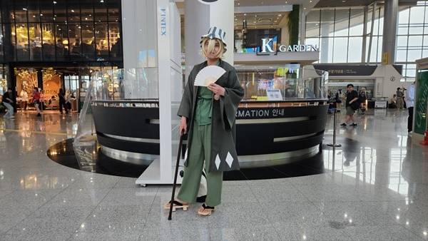 - 블리치 '우라하라 키스케'