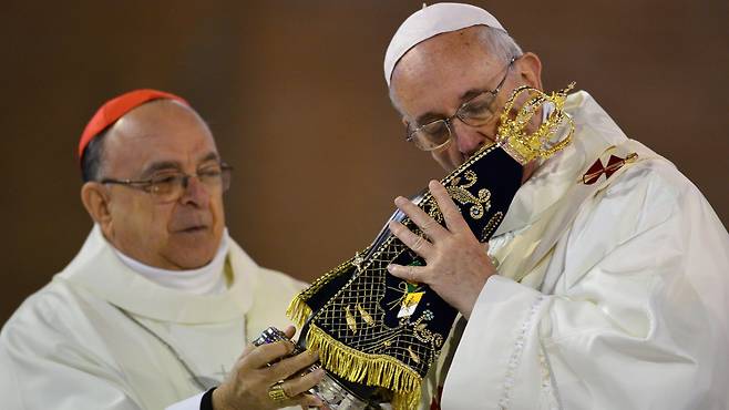 지난 2013년 아파레시다의 성모 성전에서 미사를 집전한 프란치스코 교황의 모습