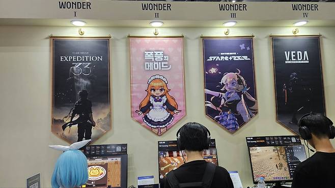 명작 인디 게임들이 대거 시연대에 올랐다