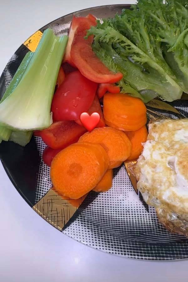 윤혜진이 먹은 식단./사진=윤혜진 인스타그램 캡처