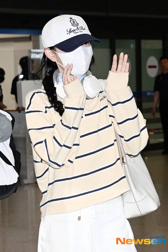 김지원 소셜 계정 캡처