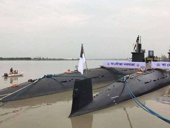 방글라데시가 중국에서 도입한 type&nbsp;035&nbsp;밍급&nbsp;잠수함
