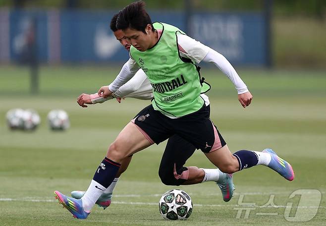 이강인이 팀 훈련을 소화하고 있다. ⓒ AFP=뉴스1