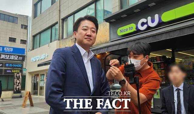 이준석 개혁신당 대선 후보가 TV토론에서의 이재명 더불어민주당 후보의 태도를 "0점"이라고 평가하며 거센 비판을 쏟아냈다. /노량진=서다빈 기자