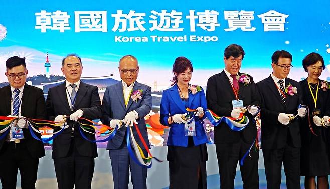 대만 타이베이 세계무역센터에서 제1회 한국여행엑스포 개막