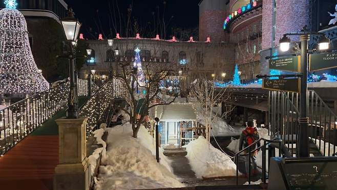 74ed8973bdf66e85239c81e3439c706529334167efe26ac39eac83f62b863092fe381984b998e2205835ceee01ca852dd5f4beba51