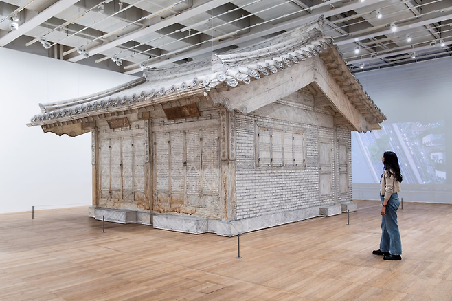 [Rubbing/Loving Project: Seoul Home], 2013-2022 ©Do Ho Suh