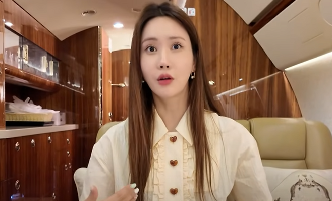 이다해가 중국에서 어마어마한 인기를 입증했다.&nbsp;유튜브 채널 ‘1+1=이다해’ 캡처