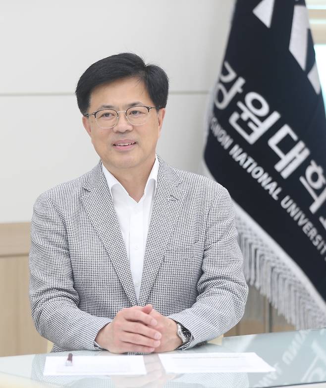 정재연 강원대 총장 [촬영 강태현]