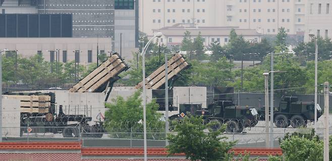 23일 경기 평택시 팽성읍 주한 미군 기지 캠프 험프리스에 패트리엇(PAC-3) 미사일이 배치되어 있는 모습./뉴스1