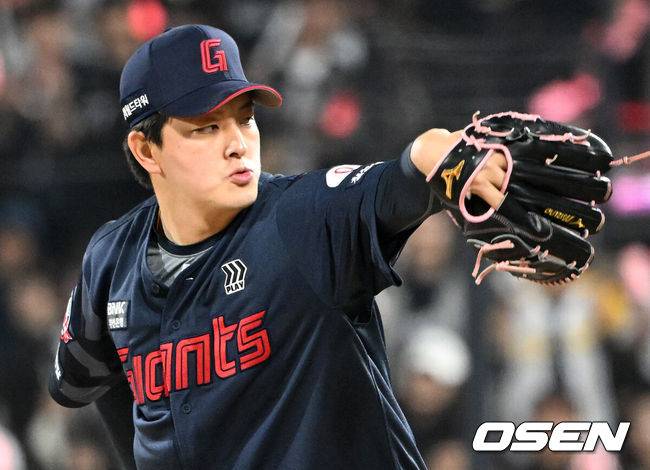 [OSEN=이대선 기자] 롯데 김원중. 2025.05.11 /sunday@osen.co.kr