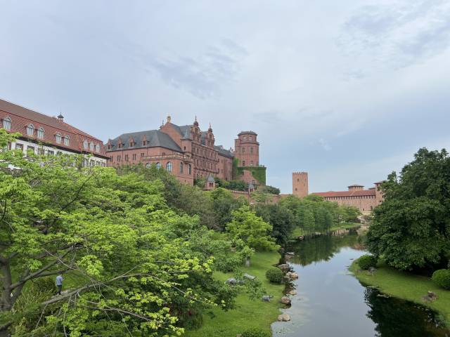 화웨이의 연구개발(R&D) 인력이 모여 있는 광둥성 둥관시 시춘캠퍼스의 모습. 김광수특파원