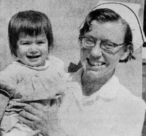 2008년 8월 몰리 홀트 여사의 모습  홀트아동복지회의 몰리 홀트 이사장은 2008년 8월8일 당시 일각에서 제기된 '해외입양 중단' 주장에 대해 "아직도 적잖은 신생아들이 버림을 받고 보육원에서 자라고 있는 현실을 감안할 때 '시기상조'라고 강조했다
[연합뉴스 사진]