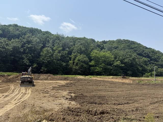 ▲ 지난 25일 낮 12시 문제가 불거진 충북 청주시 흥덕구 옥산면 수락리 일대 2필지./이용주기자