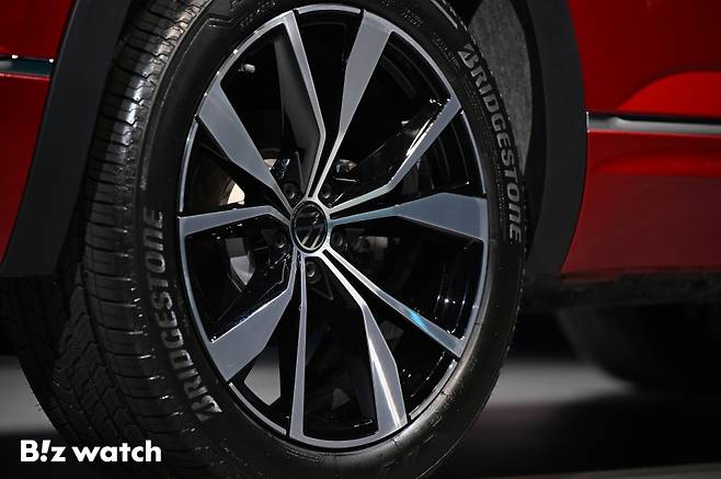 폭스바겐코리아가 26일 인천 중구 스튜디오파라다이스에서 대형 SUV '신형 아틀라스'가 공개하고 있다./사진=이명근 기자 qwe123@