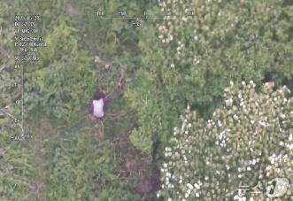 광덕산에서 실종됐다가 하룻 만에 발견된 A 씨.(천안동남경찰서 제공. 재판매 및 DB금지)