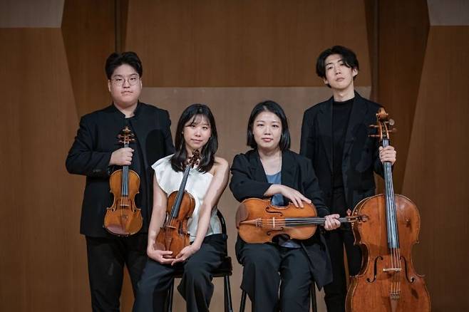 왼쪽부터 박은중, 전채안, 장윤선, 박성현    [사진 제공= 금호문화재단]