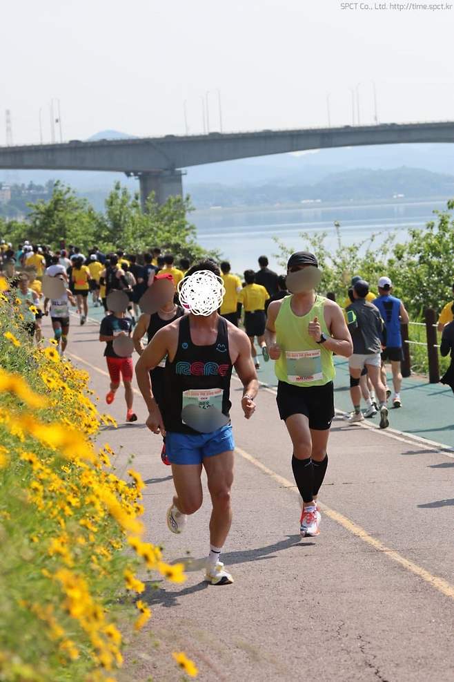 0490f719b5866ff520b5c6b011f11a390a23fc8824e1f57c6d1b