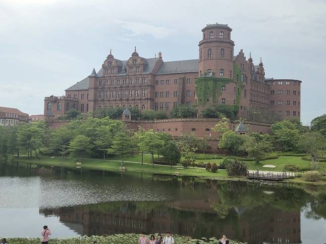 중국 광둥성 둥관시에 위치한 화웨이 시춘 캠퍼스