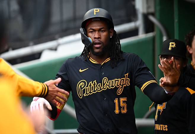 <yonhap photo-2709="">오닐 크루즈. AFP=연합뉴스</yonhap>