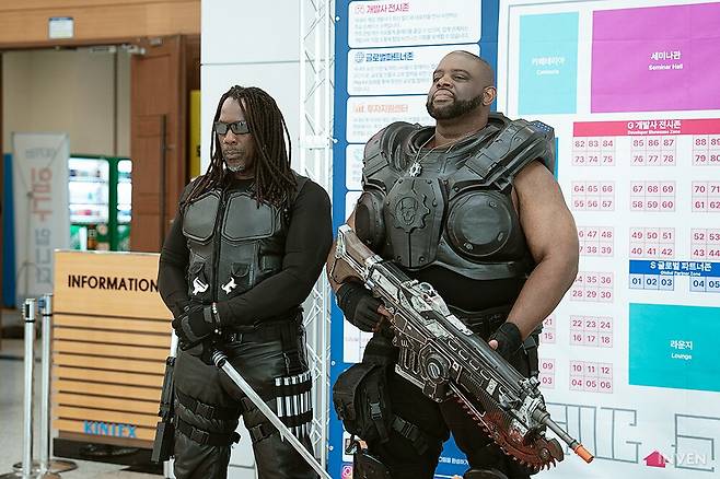 ▲ 그리고 정말 엄청난 포스를 자랑했던 기어스 오브 워