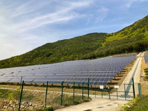 국내 한 태양광 발전소. 한경DB