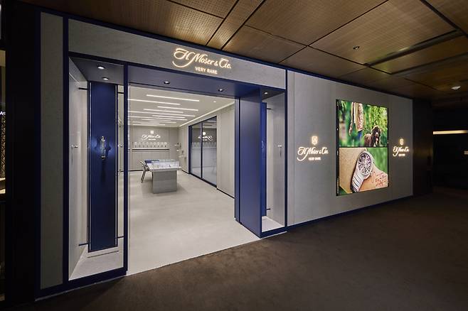 지난 14일  갤러리아 백화점에 문을 연 모저앤씨의 단독 부티크 전경 [모저앤씨]