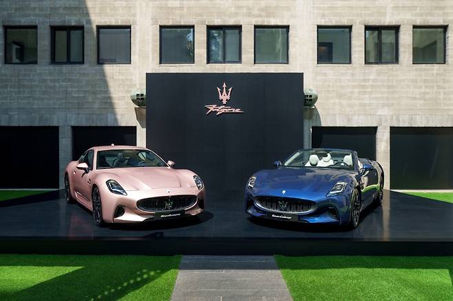 그란투리스모 폴고레(왼쪽)와 그란카브리오 폴고레.