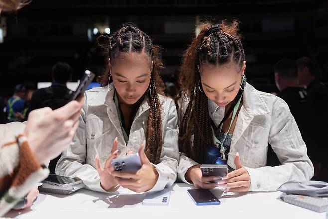 올 1월 미국 캘리포니아주 새너지에서 열린 ‘갤럭시 S25’ 언팩 행사.  [로이터]