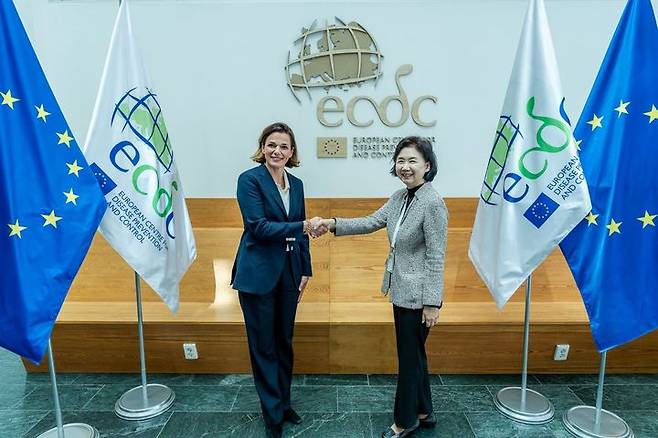 [세종=뉴시스] 유럽질병통제예방센터 방문 (사진=질병관리청) *재판매 및 DB 금지