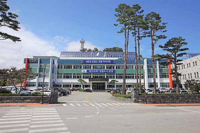 [강릉=뉴시스] 양양군청.(사진=뉴시스DB)photo@newsis.com *재판매 및 DB 금지
