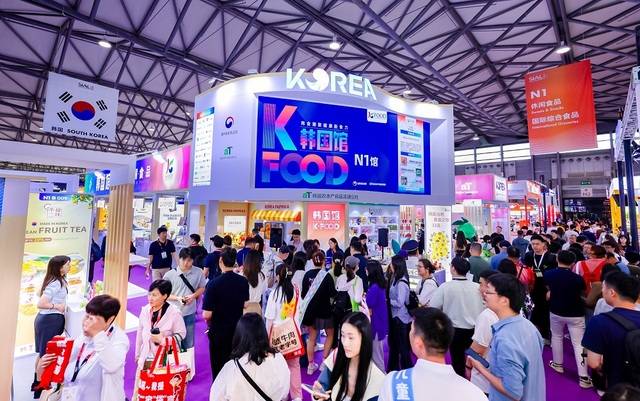 중국 상하이에서 열린 ‘2025 상하이 국제식품박람회(SIAL Shanghai 2025)’ 통합한국관 전경. aT