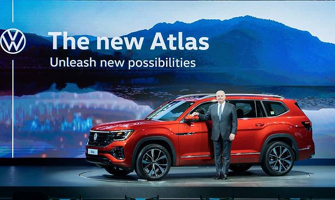 틸 셰어 폭스바겐그룹코리아 대표이사 사장이 26일 인천 중구 스튜디오 파라다이스에서 신형 아틀라스를 소개하고 있다. 폭스바겐코리아 제공
