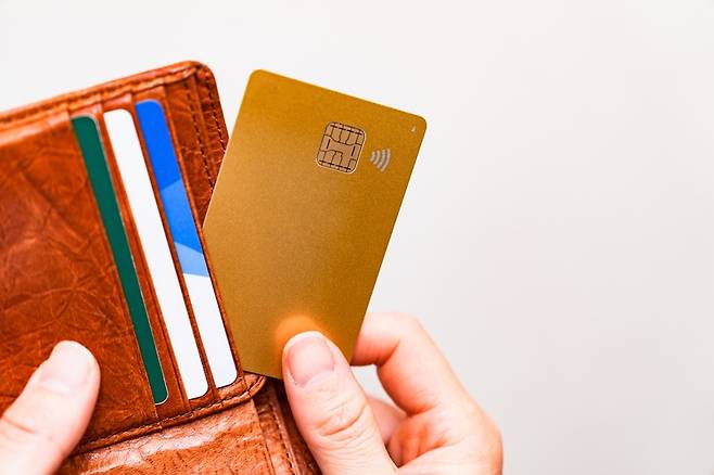 최근 시간과 노력을 아끼기 위해 돈을 지불하는 레이지 이코노미 현상이 두드러지고 있다.[사진=게티이미지뱅크]