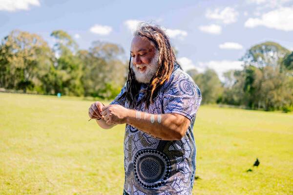 구움피 우게라바 원주민 예술 워크샵 / 호주관광청