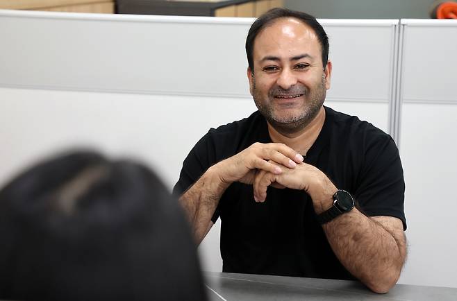 인터뷰하는 김하준 씨 [촬영 권준우]