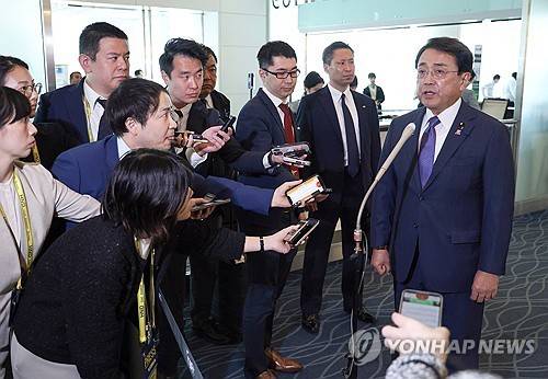 아카자와 료세이 일본 경제재생상 [지지 EPA 연합뉴스 자료사진. 재판매 및 DB 금지]