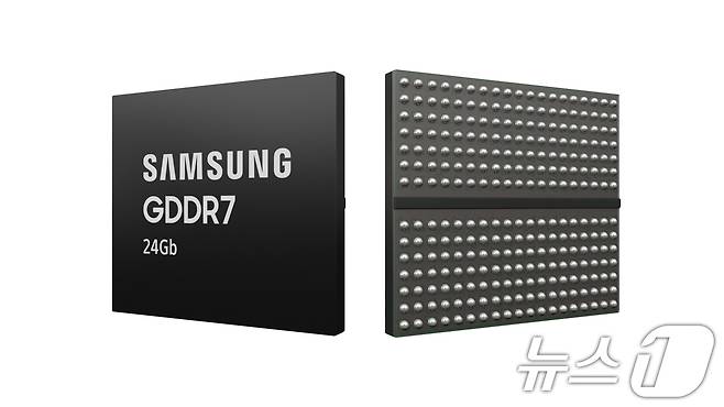 삼성전자는 업계 최초로 12나노급 그래픽용 D램인 24기가비트(Gb) GDDR7 개발을 완료했다고 17일 밝혔다.  (삼성전자 제공) 2024.10.17/뉴스1