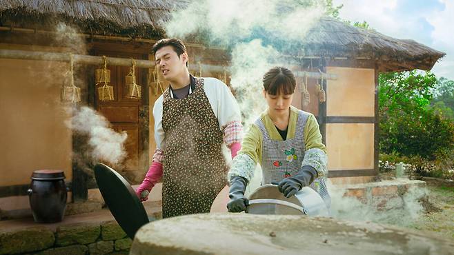 ‘당신의 맛’ 강하늘, 고민시. 사진 | ENA