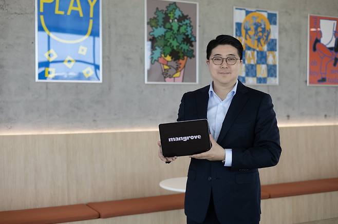 조강태 엠지알브이 대표이사가 20일 서울 동대문구 '맹그로브 신설'에서 조선비즈와 인터뷰를 가진 뒤 기념촬영을 하고 있다. /엠지알브이 제공