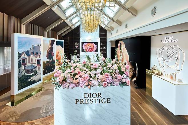롯데면세점, 디올 뷰티와 함께한 VIP 초청 행사 장소 전경. 롯데면세점 제공