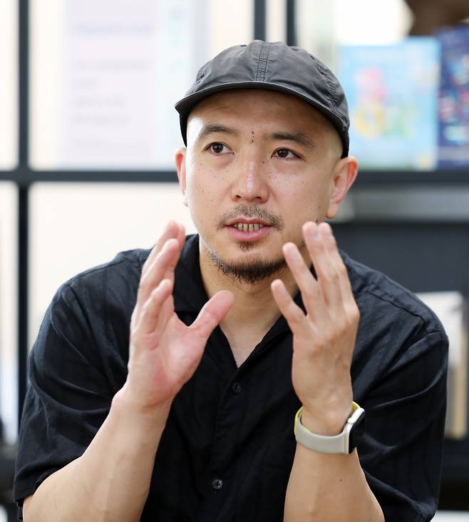 국립극장 무장애 연극 '헌치백'의 신유청 연출가/사진=강은구 기자