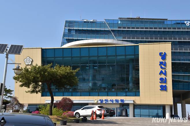 당진시의회 전경. 사진=이은성 기자