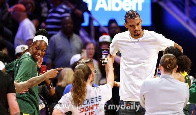 WNBA에 모습을 드러낸 빅터 웸반야마. /게티이미지코리아