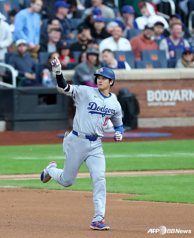 26일 메츠전에서 홈런을 터뜨리고 기뻐하는 오타니. /AFPBBNews=뉴스1