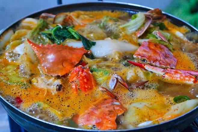 충남 태안에서는 ''게국지를 품은 태안 주민의 삶' 프로그램이 열린다(국가유산청 제공)