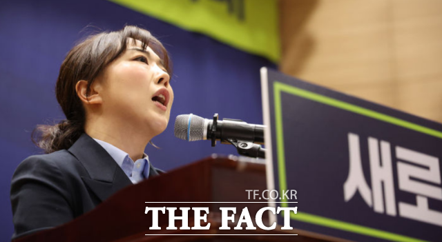 지난 총선에서 새미래민주당 비례대표 1번을 배정 받았던 양소영 전 민주당 전국대학생위원장이 새로운미래를 탈당한다. /뉴시스