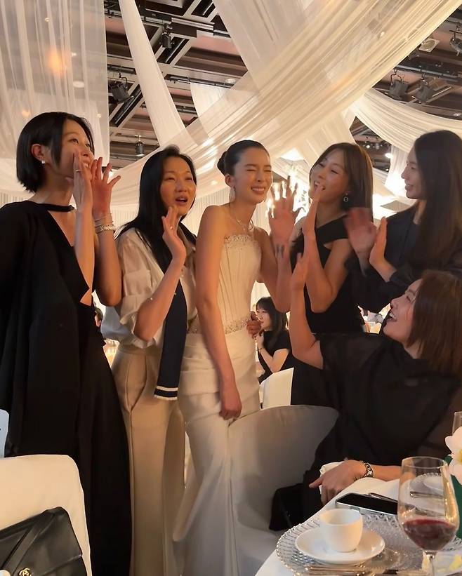 인스타그램 @lee.hyunyi