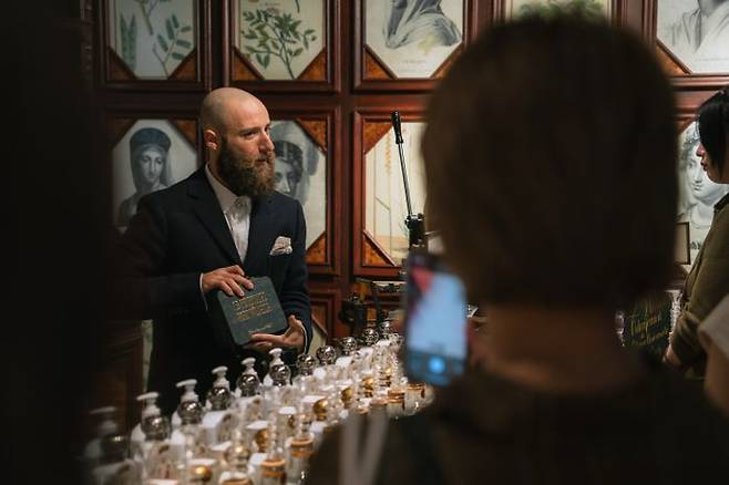 오피신 유니버셀 불리 청담 부띠크 매장 초청 행사 사진. ⓒLF