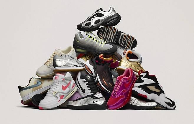 주가는 3분의 1토막 났고, 실적은 줄곧 내리막이다. 나이키는 다시 예전의 영광을 되찾을 수 있을까. 사진은 나이키가 공개한 2025년 출시 예정 신발들. 나이키 제공